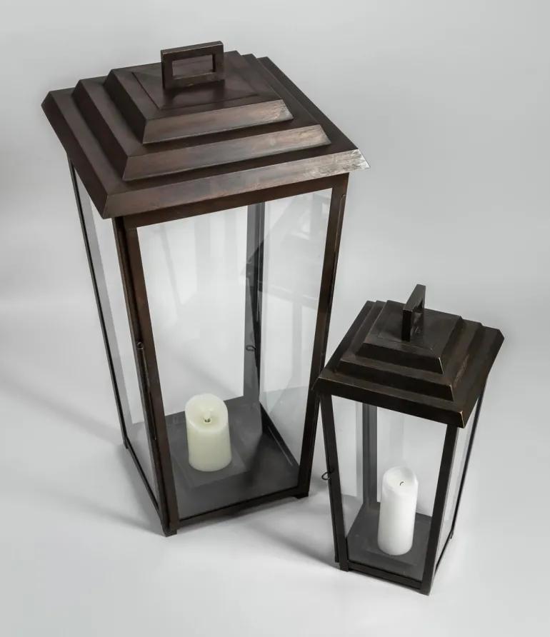 Art déco Windlicht aus Zink oder Messing Izapan (Höhe 51 cm)