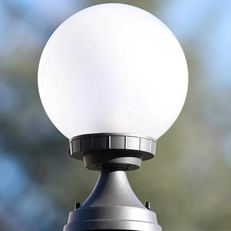 Außenlampe mit Echtglaskugel 250 mm oder 300 mm