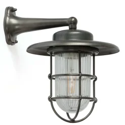 AuĂenwandleuchte N° 753 aus Messing mit Schutzglas