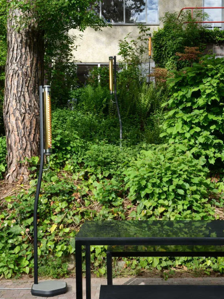Dimmbare wetterfeste Standleuchte BODOM mit Leuchtstoffröhre