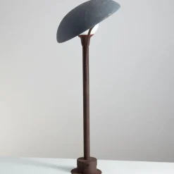Garten- und Wegeleuchte mit Glaskugel und Metallschirm Cèpe