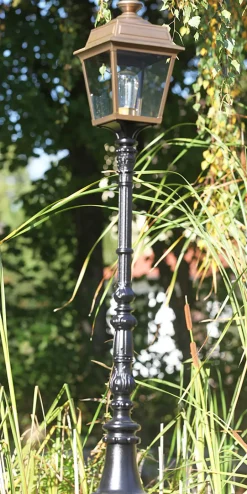 Gartenleuchte Place des Vosges 1 T mit Balustersäule