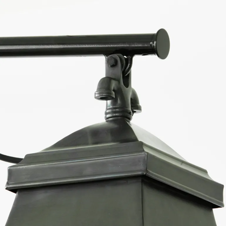 Historische Wandlaterne aus Messing Gracieuze