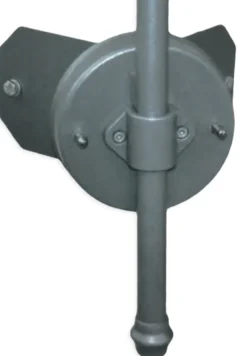 Industriestil-Wandlampe für außen mit Bischofstab