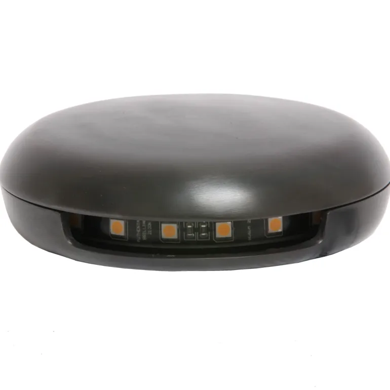 Kleiner LED-Bodenstrahler aus Messing Galed