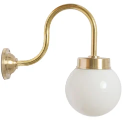 Kugelleuchte mit Messing-Wandarm 38 ORBR