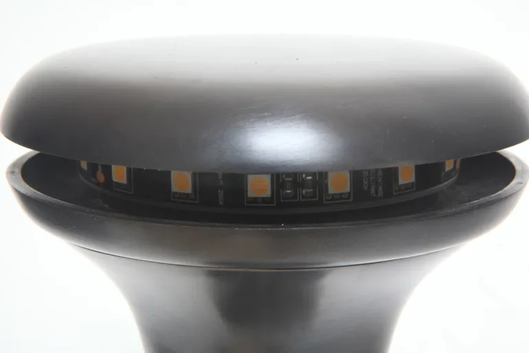 LED-Bodenstrahler mit Fuss aus Messing Galed 25 / 50 cm