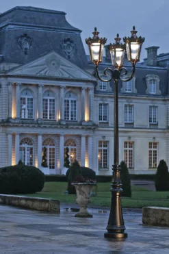 Mehrflammige Schloss-Laterne mit LED im Empirestil Louvre