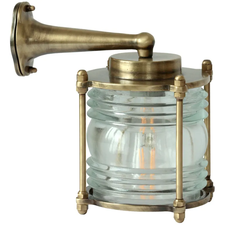 Messing-Wandleuchte N° 58 mit Strukturglas
