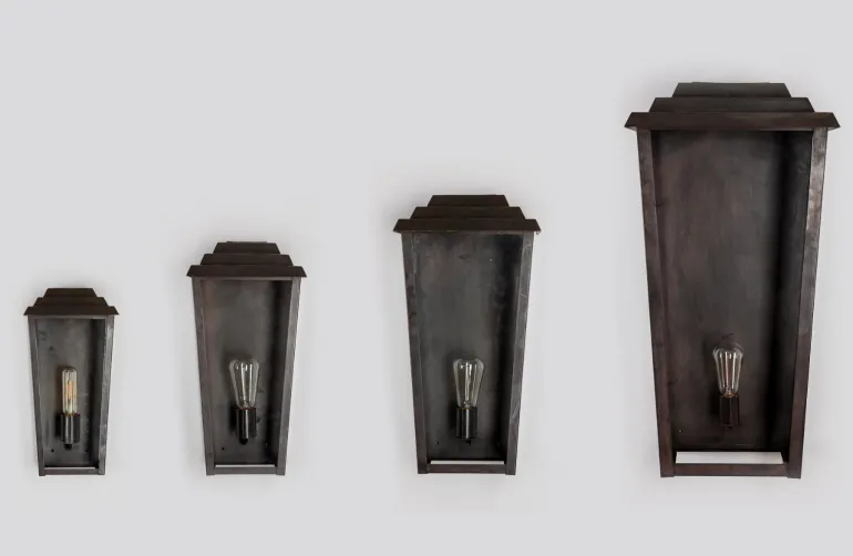 Sehr große Art déco Wandleuchte Izapan Géante