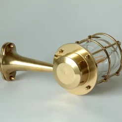 Vergitterte Wandlampe N° 716 mit Wandarm