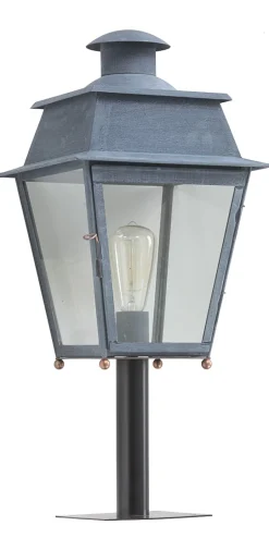 Wegeleuchte Bordeaux GM mit Mast Pilier aus Messing oder Zink