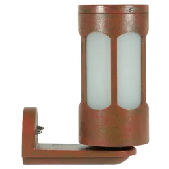 Zierliche Wandleuchte mit Rundglas